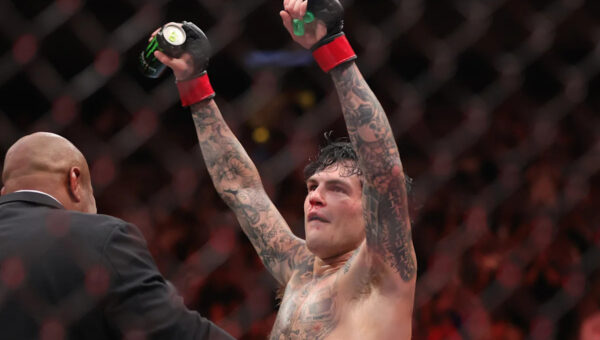 At Noche UFC, fighters McMillen, Grasso stand out as fan favorites