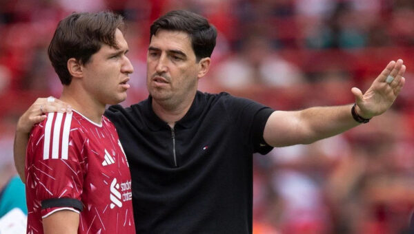 Chiesa & Endo left out of Liverpool’s Champions League squad