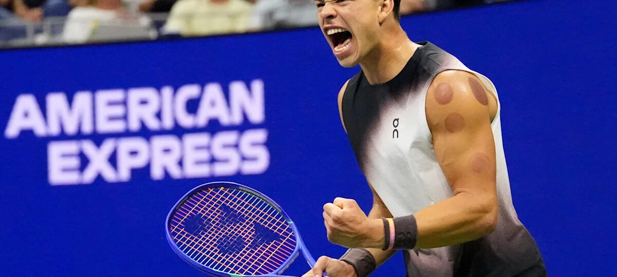 Ben Shelton rallies past Tallon Griekspoor in U.S. Open opener