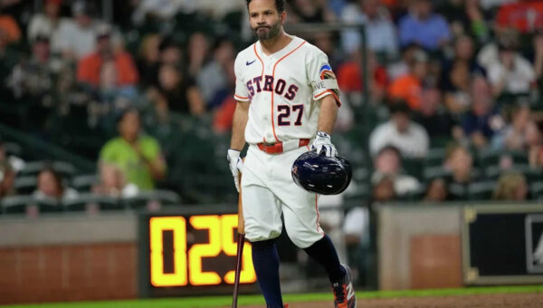 Houston Astros’ bats struggle in loss to Chicago White Sox as AL West lead narrows