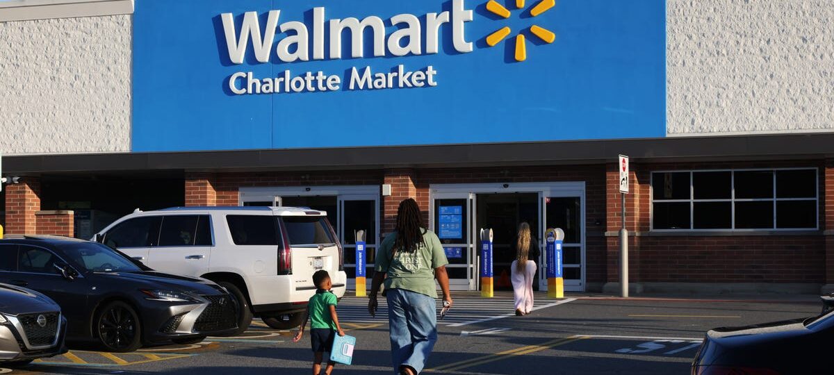 Walmart's copycat strategy: Restaurant delivery is its latest use of heft to break into established markets
