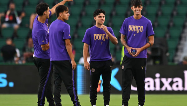 Barcelona want to renew the contracts of another 4 players