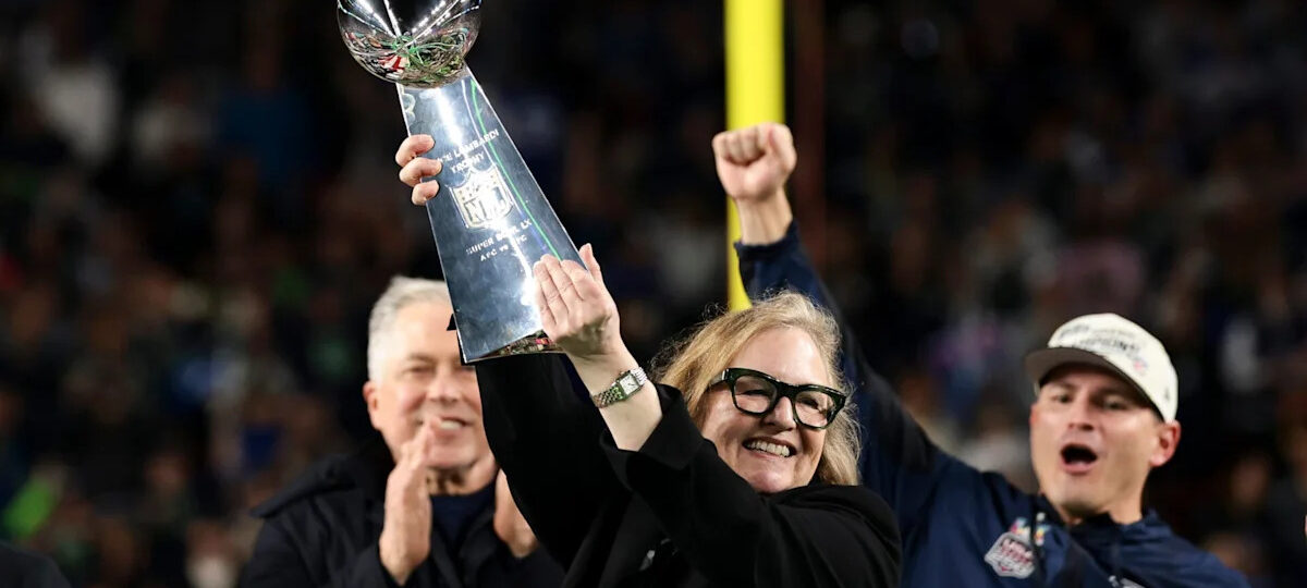 New Seahawks owner opens the door to special Seattle return for Jody Allen