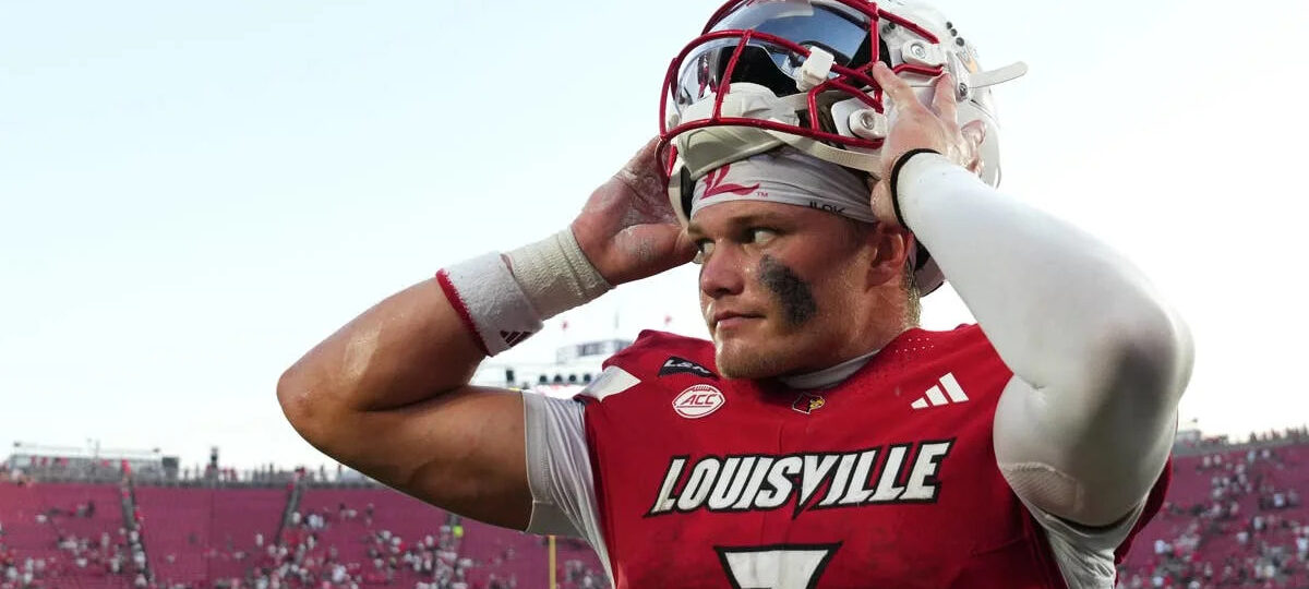 Wake Forest vs Louisville Prediction: Can the Cardinals Look the Part of a CFP Team?