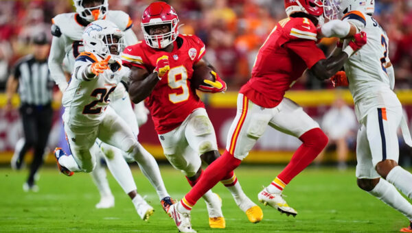 Seahawks Super Bowl MVP Kenneth Walker III has dominating Chiefs debut