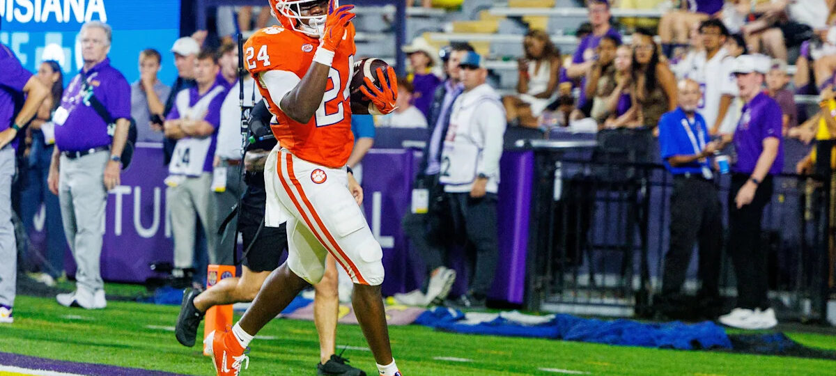 David Eziomume injury updates: Clemson RB carted off with leg injury vs Cal