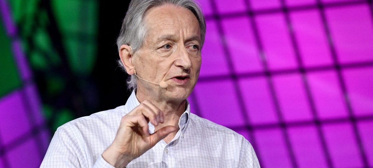 The 'Godfather of AI' says the US government has one year to try to regulate AI before it gets 'out of control'