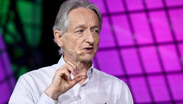 The ‘Godfather of AI’ says the US government has one year to try to regulate AI before it gets ‘out of control’
