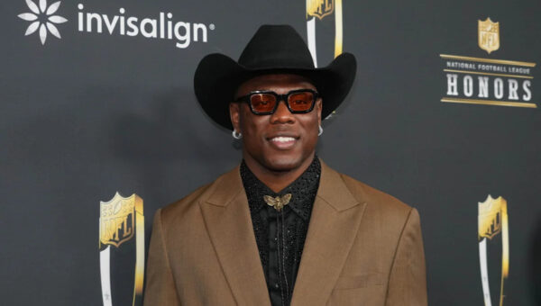 49ers’ Keion White opens up about ‘trauma’ of gunshot wound recovery