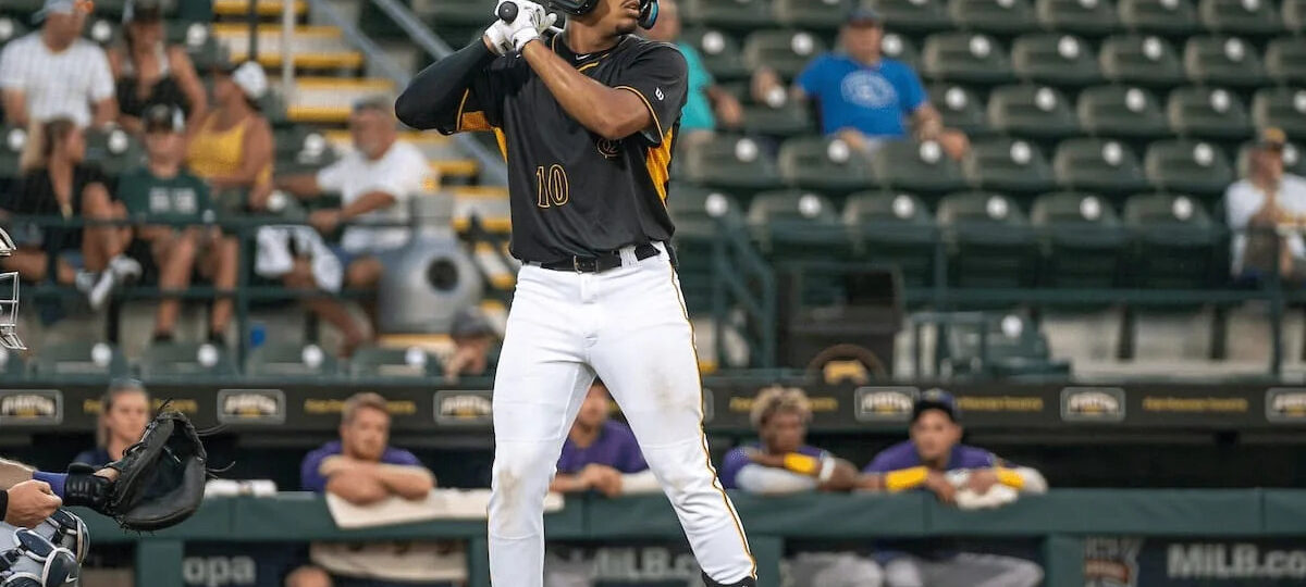 Pirates Minor League Report: Top Hitter, Pitcher for Altoona Curve