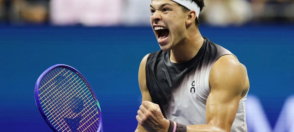 Ben Shelton stuns Carlos Alcaraz in late-night epic to reach US Open semi-finals