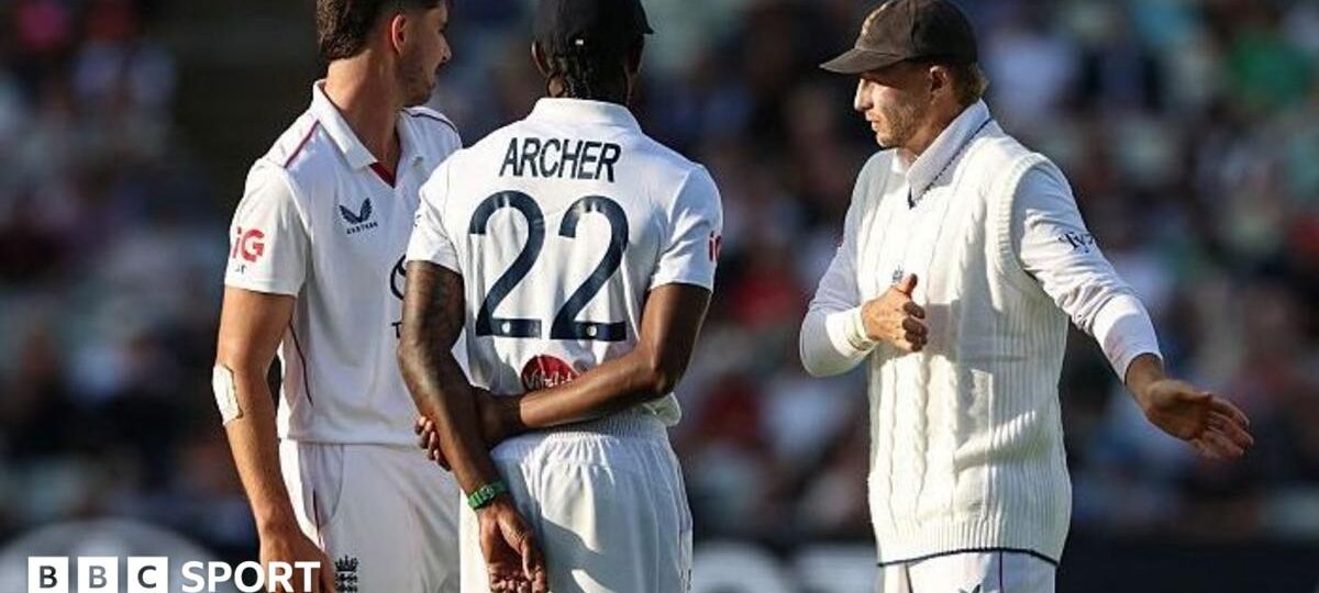 'Out of control' - Cook questions England tactics
