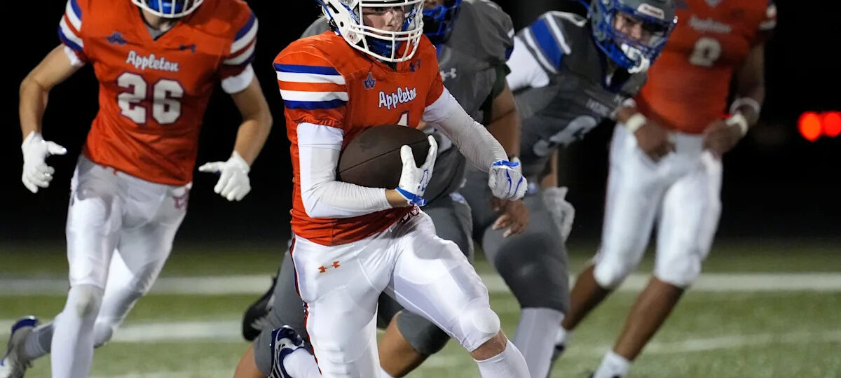 Appleton West improves to 3-0 for the first time since the 2004 season