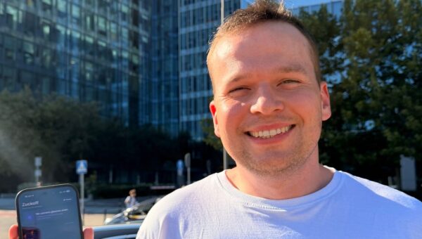 This developer created an app to detect nearby Meta glasses. It already has thousands of users.