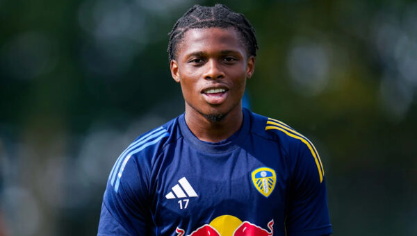 Largie Ramazani joins Burnley on loan