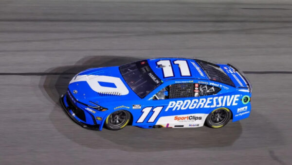 Denny Hamlin Sounds Off on ‘Syncing Issue’ With NASCAR’s Caution Lights