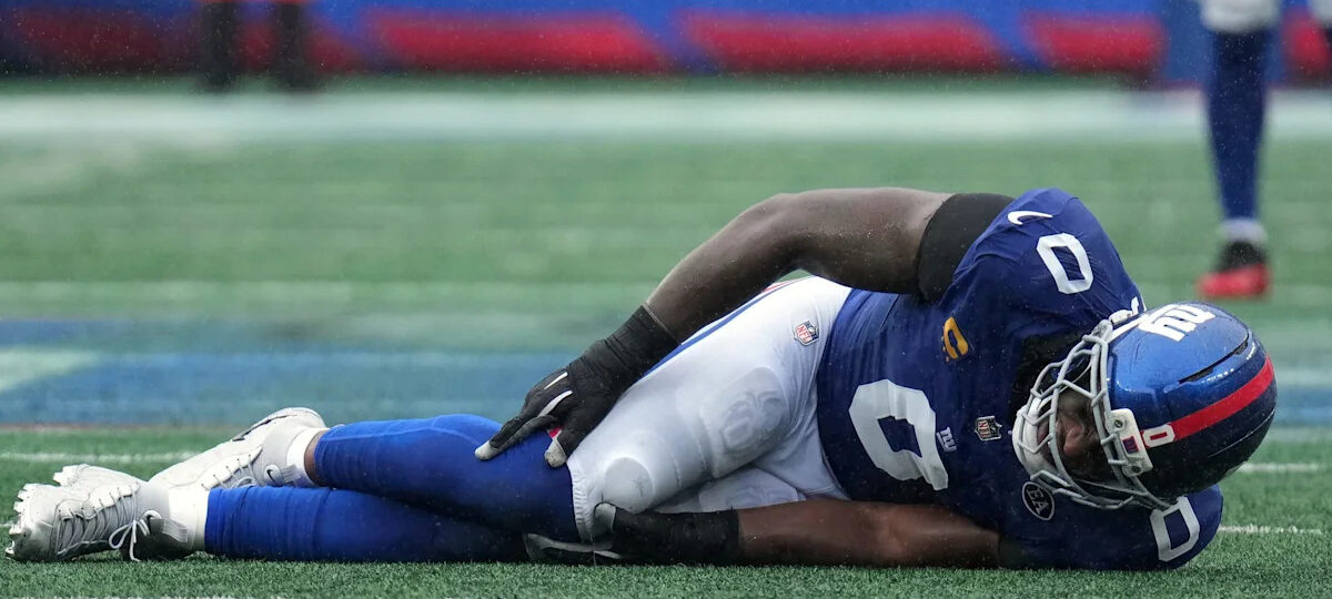 New York Giants have 'some hope' Brian Burns injury isn't season-ending