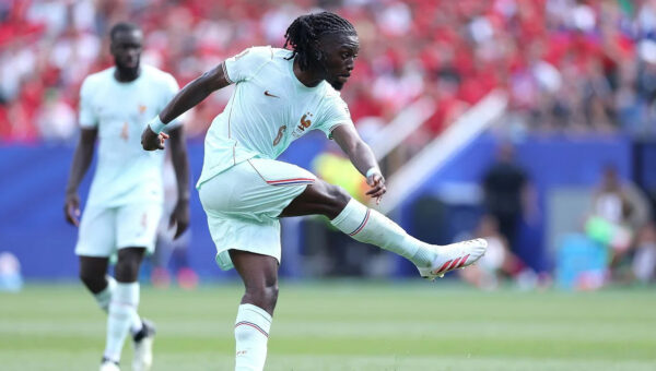 What Man United must pay as Serie A giants make major transfer decision on key INEOS target