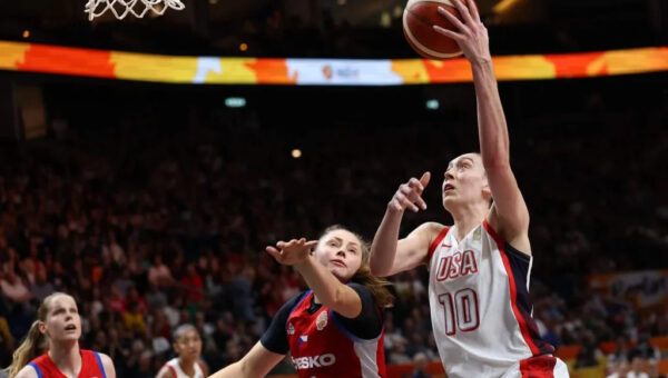 Team USA bounces back from rough outing by dominating Czechia