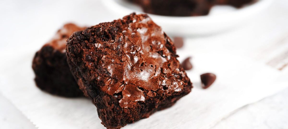 I attended pastry school in France. Here are 6 tips for making the best brownies.