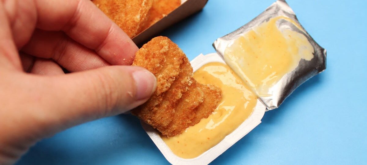 I tried chicken nuggets from 6 fast-food chains and ranked them from worst to best