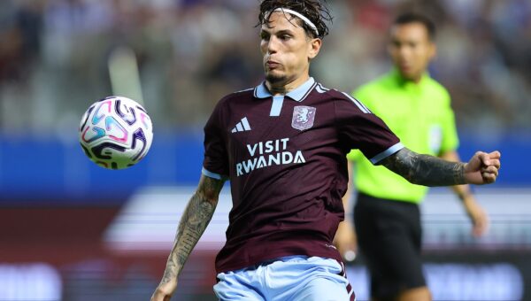 “Doesn’t look like it” – Pundit fears for future of winger who is struggling at third club in three seasons