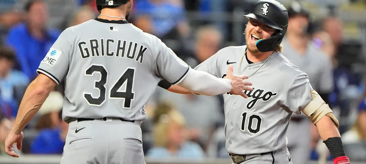 Meidroth, Grichuk hit 3-run shots, White Sox beat Royals 14-11 to remain a game back in AL Central