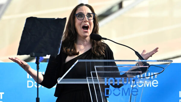 Gillian Zucker was Steve Ballmer’s trusted lieutenant. Now she’s at the center of the Clippers’ Kawhi Leonard scandal