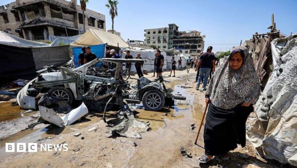 Israeli fire kills three in Gaza City during reported raid, medics say