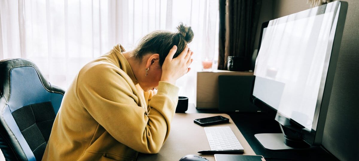 Thinking about taking a mental health leave? Here are the steps to take, according to an employment lawyer.