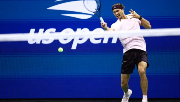 Zverev cruises past van de Zandschulp into US Open semis