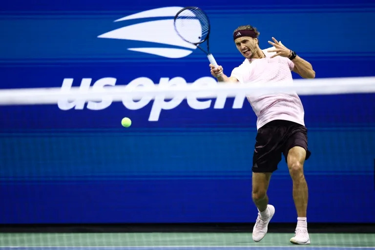 Zverev cruises past van de Zandschulp into US Open semis