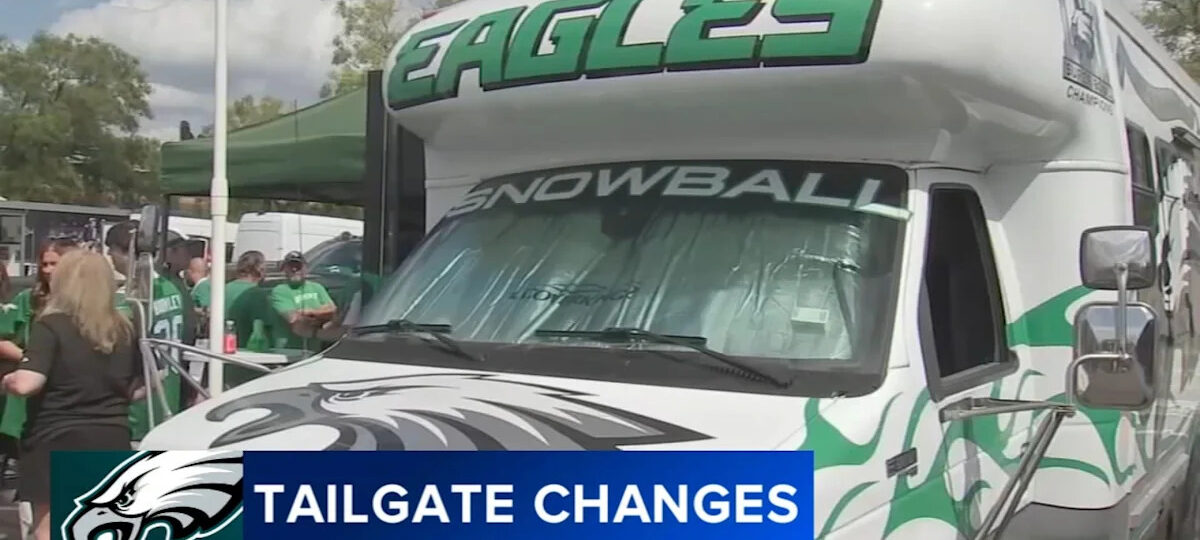 Eagles tailgating: New parking rules coming for oversized vehicles outside Linc