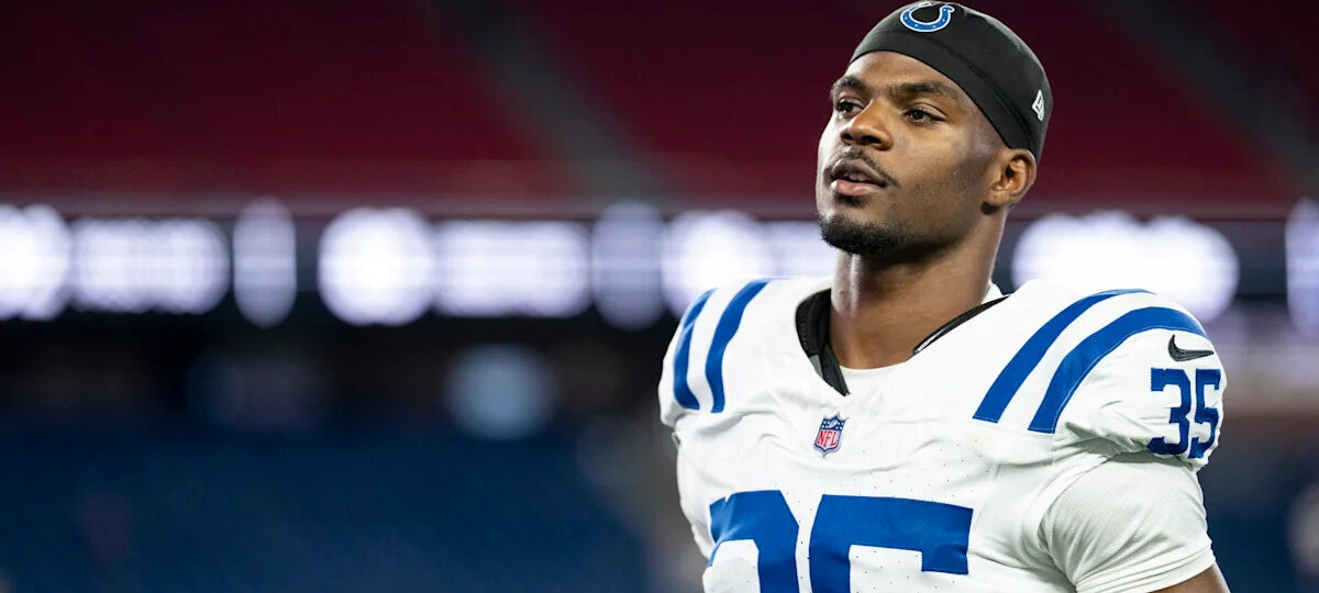 Colts waive CB Johnathan Edwards