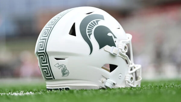 Michigan State extends offer to Archbishop Moeller defensive lineman