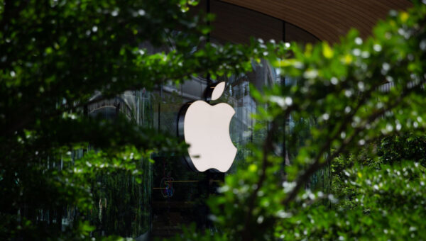 The man who built Apple’s stores doesn’t buy Silicon Valley’s bet on AI shopping