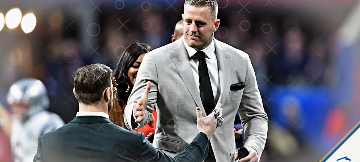 ‘How Could You Possibly Uphold That?!’ — JJ Watt Struggling To Wrap His Head Around Controversial Call Going Notre Dame’s Way Vs. Wisconsin