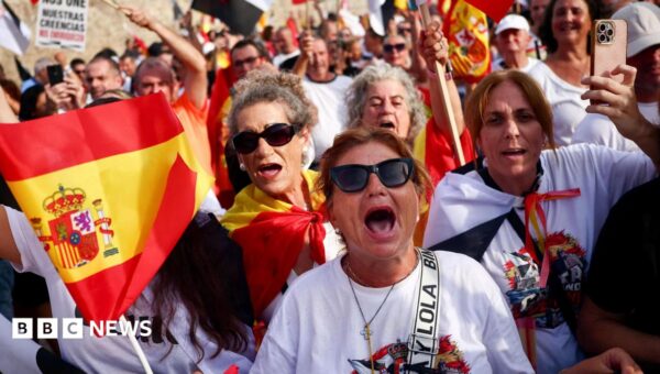 Protests in Spain over government’s handling of Ceuta migrant crisis
