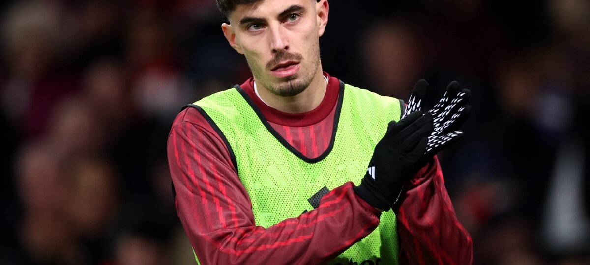“It’s not good enough” – Joe Cole slams Chelsea transfer makers for helping Arsenal