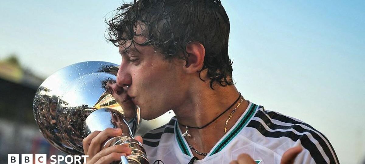 Antonelli 'walks over water' for win that will go down in F1 folklore