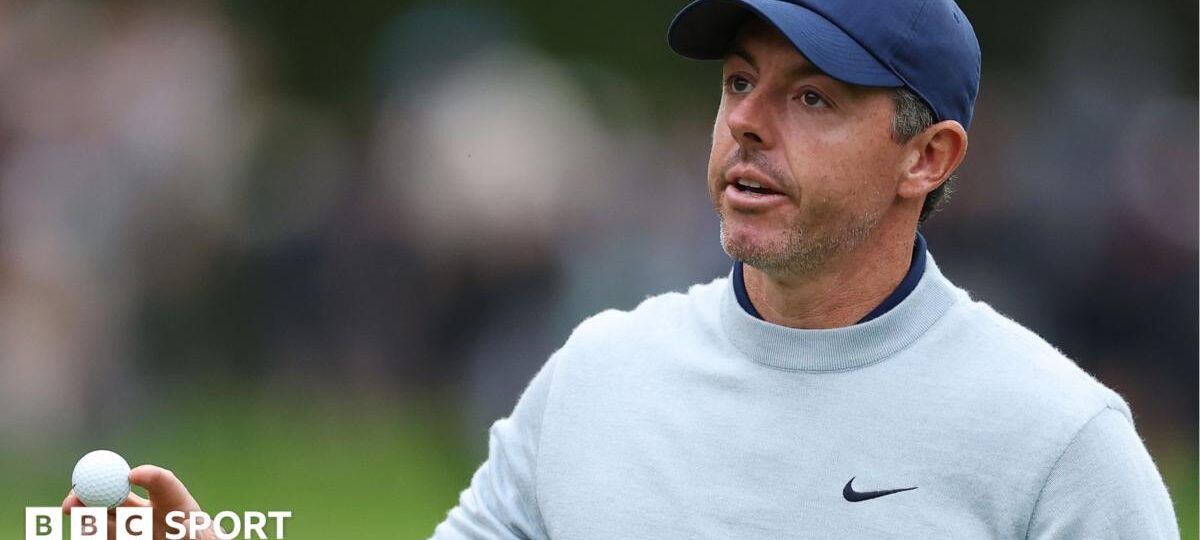 McIlroy in mix heading into weekend at Wentworth