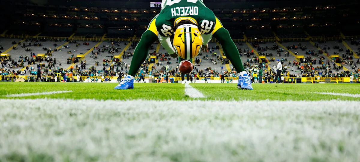 Packers Film Room: Long snapping on kicks in Week 2