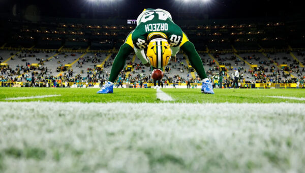 Packers Film Room: Long snapping on kicks in Week 2