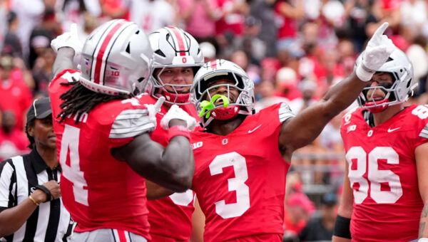 Jeremiah Smith sets Ohio State record against Illinois on Saturday