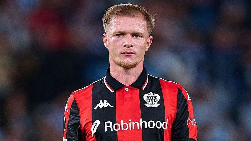 Leeds close in on Nice defender Bard