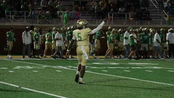 No. 4 Buford football stays perfect after ‘The Grizzy’ gives them special teams magic