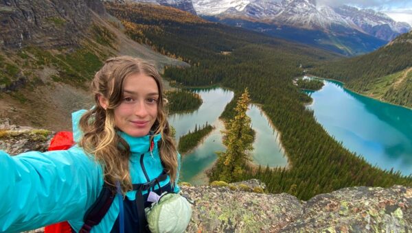 I’m a travel influencer who works every day while building my own business. Here are 4 ways I avoid burnout.