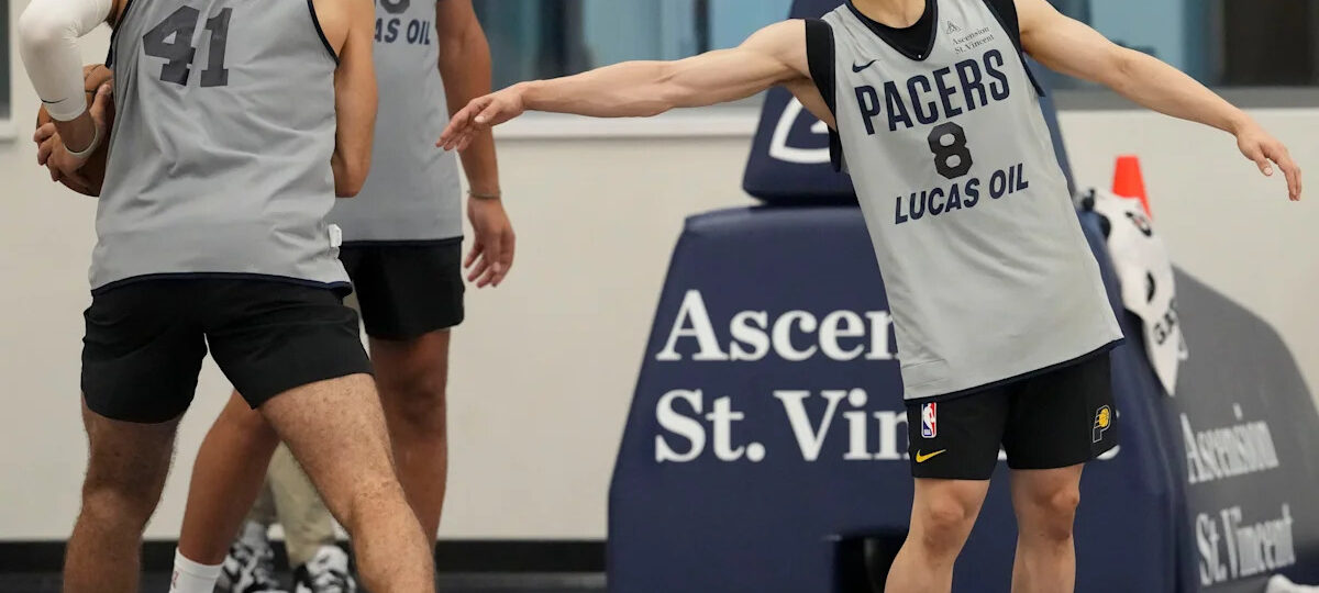 Boston Celtics sign former Grand Canyon standout Gabe McGlothan to camp deal