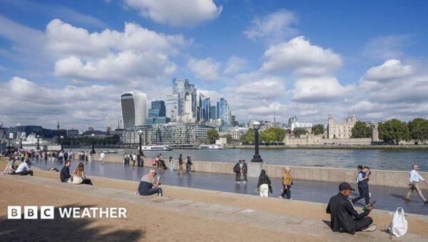 Temperatures to hit 25C in burst of late September warmth