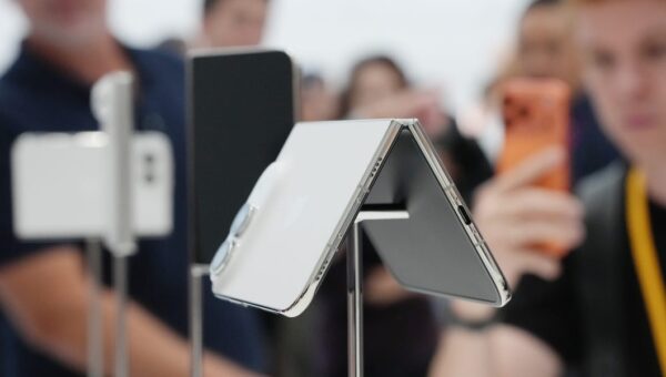 Will Apple convince people to actually buy a foldable phone?